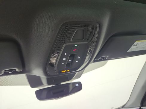 Used 2025 Audi Q5 Premium Plus w/ Premium Plus image 14