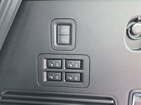 New 2026 INFINITI QX80 4WD image 44