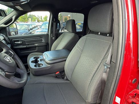 Used 2026 RAM 2500 Big Horn AWD/4WD image 17