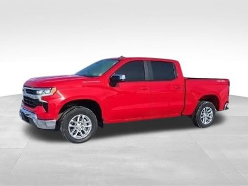 Used 2023 Chevrolet Silverado 1500 LT AWD/4WD image 5