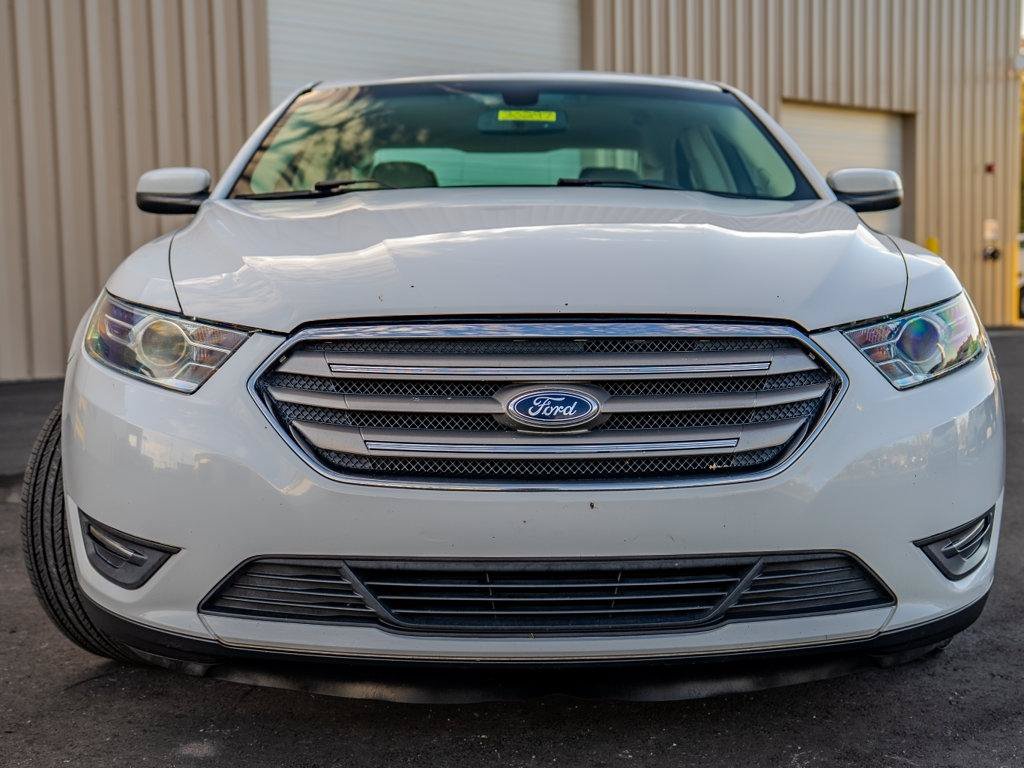 Used 2017 Ford Taurus SEL w/ Equipment Group 201A FWD image 7