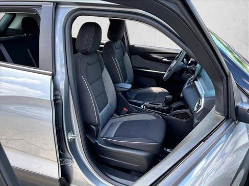 Certified 2025 Chevrolet TrailBlazer LS FWD image 8