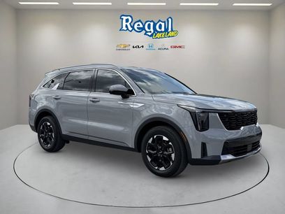 Certified 2024 Kia Sorento S w/ Panoramic Sunroof Package