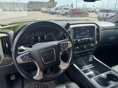 Used 2015 GMC Sierra 1500 Denali AWD/4WD image 4