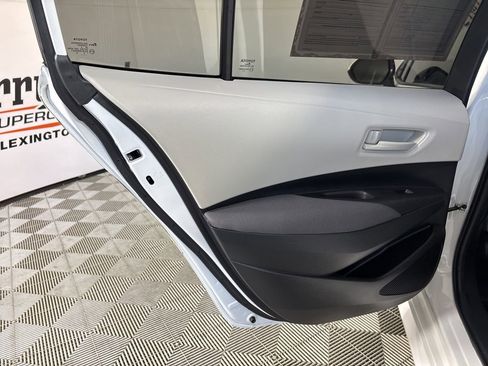 Used 2024 Toyota Corolla LE image 19