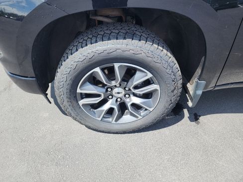 Certified 2023 Chevrolet Silverado 1500 RST AWD/4WD image 32
