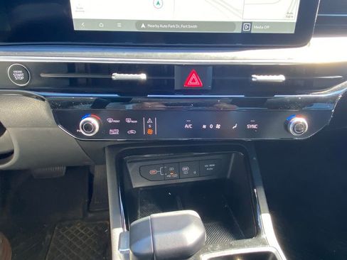 Certified 2025 Kia K5 GT-Line image 19