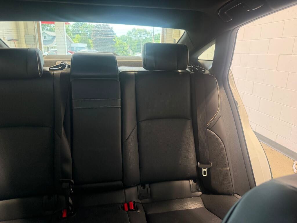 Certified 2024 Toyota Crown Platinum AWD/4WD image 18