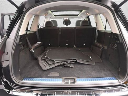 Certified 2026 Mercedes-Benz GLS 450 4MATIC image 25