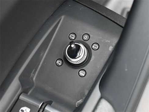 Used 2023 Audi Q5 2.0T Premium w/ Convenience Package image 12