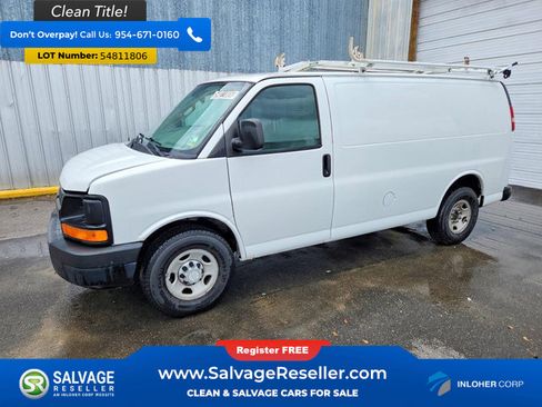 Used 2016 Chevrolet Express 2500 RWD image 1
