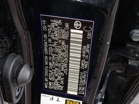 Used 2019 Toyota Prius LE image 26