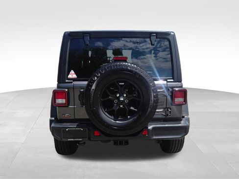 Used 2024 Jeep Wrangler Sport AWD/4WD image 6