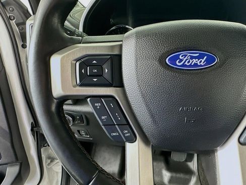 Used 2018 Ford F150 Platinum w/ Equipment Group 701A Luxury image 43