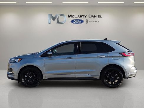 Certified 2024 Ford Edge ST-Line w/ Class II Trailer Tow Package AWD/4WD image 3