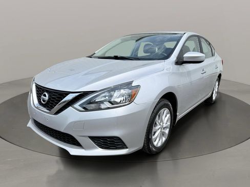 Used 2017 Nissan Sentra S FWD image 3