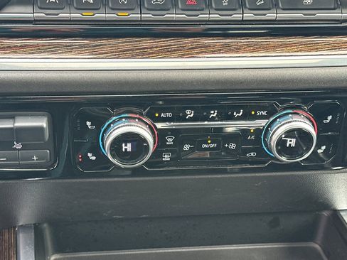 Used 2022 GMC Sierra 1500 Elevation w/ Elevation Premium Package image 30