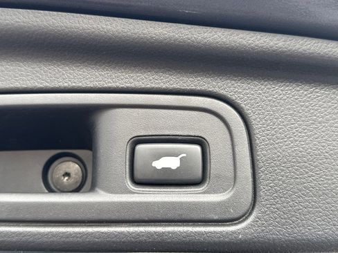 Used 2019 Honda Pilot Elite image 17