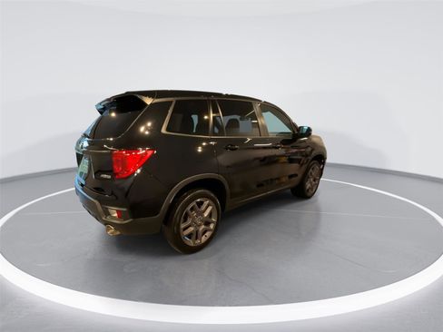 Used 2023 Honda Passport EX-L image 8