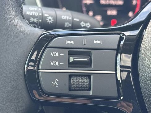 New 2026 Honda Pilot Touring image 14