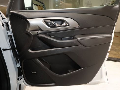 Certified 2023 Chevrolet Traverse Premier image 18