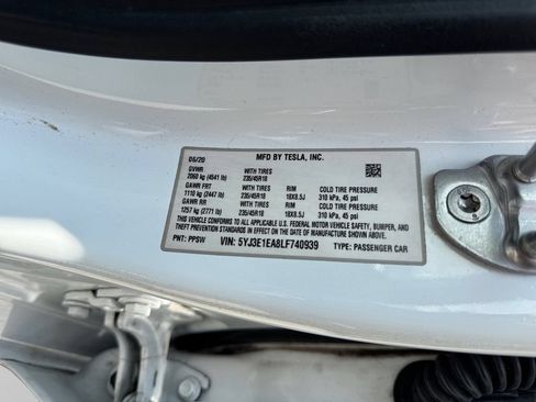 Used 2020 Tesla Model 3 Standard Range Plus RWD image 30