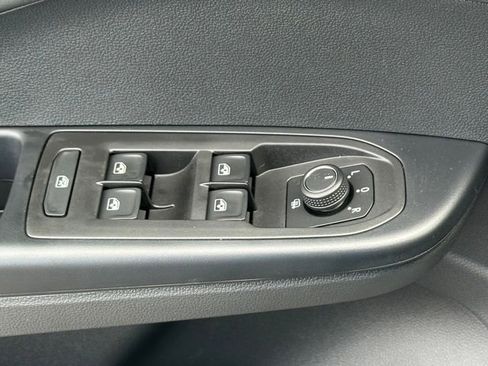 New 2026 Volkswagen Taos SE AWD/4WD image 24