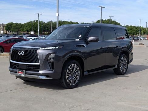 Used 2025 INFINITI QX80 Luxe w/ Cargo Package AWD/4WD image 10