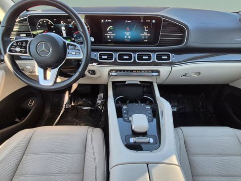 Used 2021 Mercedes-Benz GLS 450 4MATIC image 13