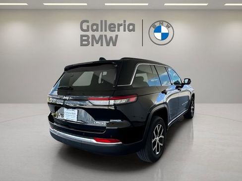 Used 2024 Jeep Grand Cherokee Limited image 7