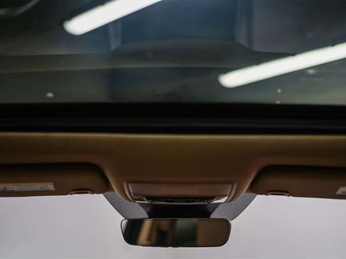 Used 2023 Acura MDX FWD image 11