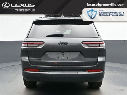 Used 2022 Jeep Grand Cherokee L Laredo image 7