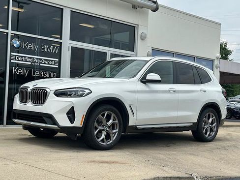 Used 2023 BMW X3 xDrive30i w/ Premium Package AWD/4WD image 4