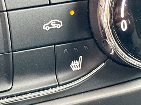 Used 2023 Chevrolet TrailBlazer LT image 19