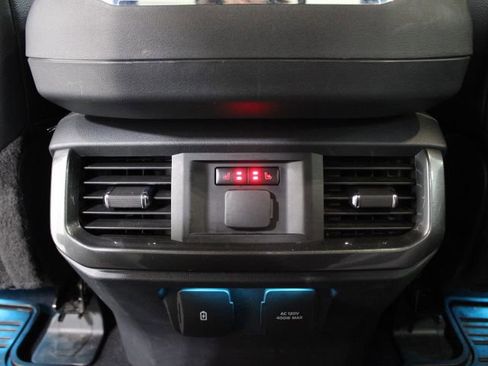 Used 2023 Ford F150 Lariat w/ Equipment Group 502A High image 23