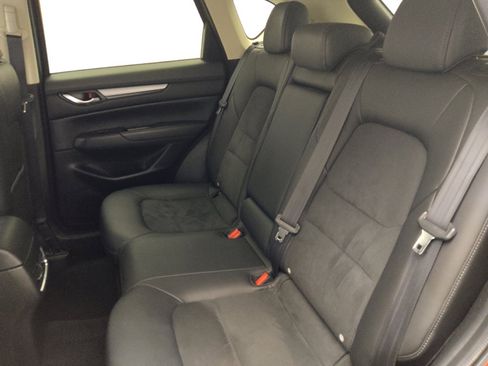 Used 2017 MAZDA CX-5 Touring w/ Preferred Equipment Package image 18