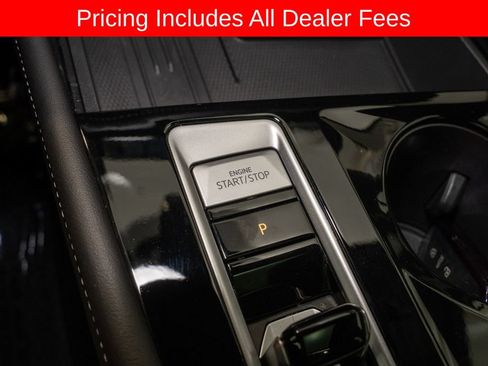 Used 2025 Volkswagen Atlas Cross Sport SEL R-Line AWD/4WD image 21