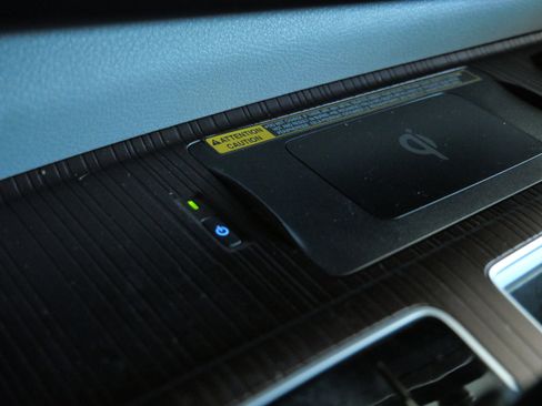 Used 2024 Toyota Sienna LE image 32