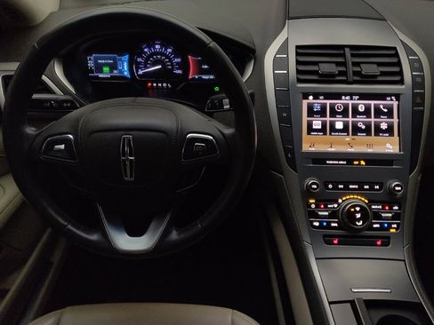 Used 2019 Lincoln MKZ Premiere FWD image 22