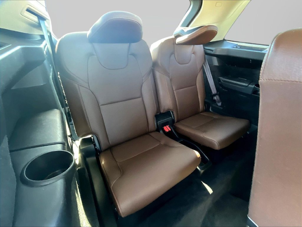 Used 2019 Volvo XC90 T6 Momentum AWD/4WD image 28