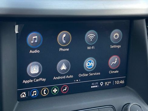Used 2022 GMC Acadia SLE w/ Driver Convenience Package FWD image 21