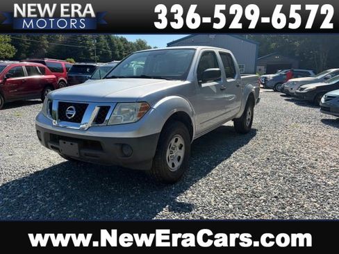 Used 2014 Nissan Frontier S AWD/4WD image 1