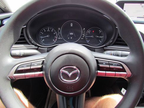 Used 2020 MAZDA CX-30 FWD image 24