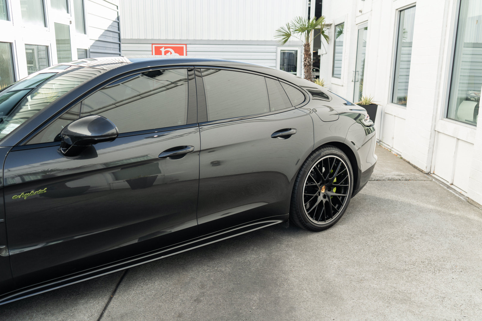Used 2018 Porsche Panamera Turbo S AWD/4WD image 5