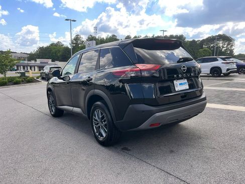 Used 2023 Nissan Rogue S FWD image 9