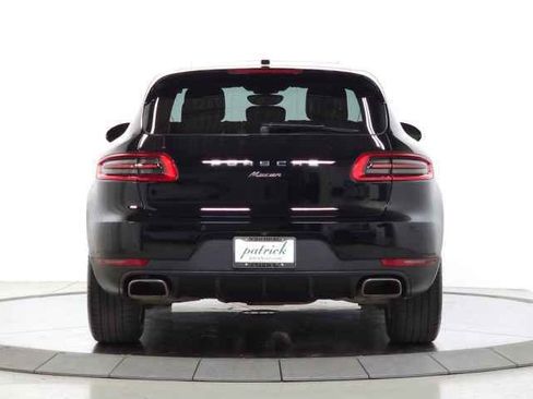 Used 2017 Porsche Macan AWD/4WD image 7