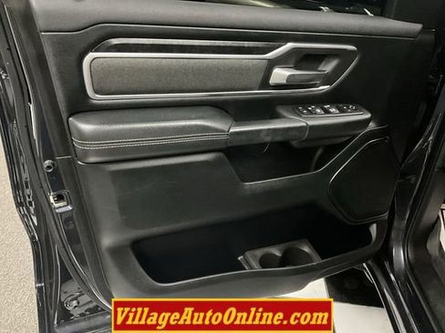 Used 2019 RAM 1500 Big Horn image 40