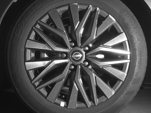 Used 2025 Nissan Altima 2.5 SV image 12