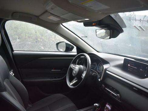 Used 2025 MAZDA CX-50 AWD 2.5 S w/ Preferred Package image 19