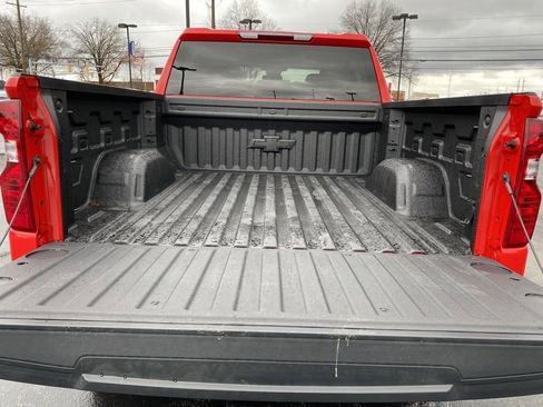 New 2025 Chevrolet Silverado 1500 Custom Trail Boss w/ Dark Appearance Package image 28